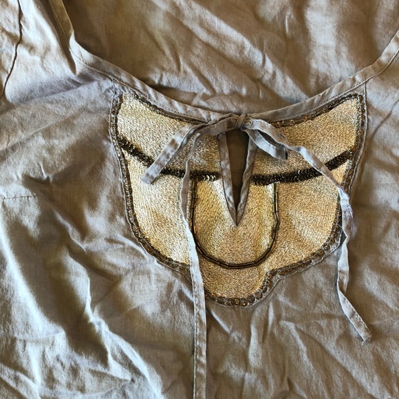 Top - Picture 2 of 2